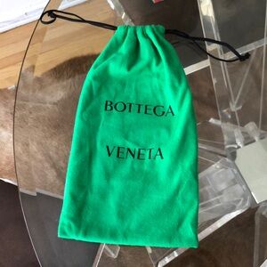 Bottega veneta green dust bag 15x8 inches